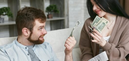 Finanzas en Pareja: Fortalece tu Relación y Estabilidad Económica