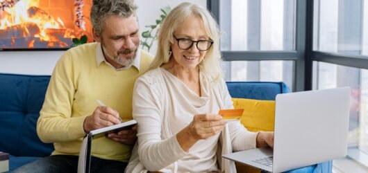Construyendo Futuro Financiero: Finanzas en Pareja